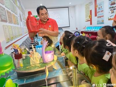 科技加碼，拓展體驗 滕州創(chuàng)新第二課堂教育實踐